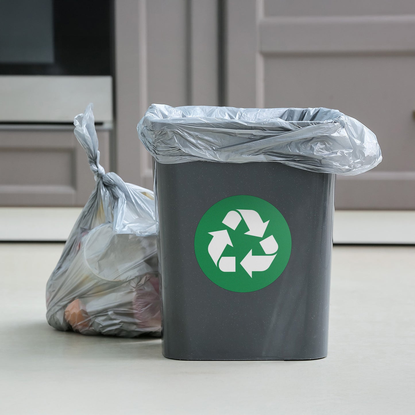 5 inch Bin Label: Compost Universal Symbol Sticker